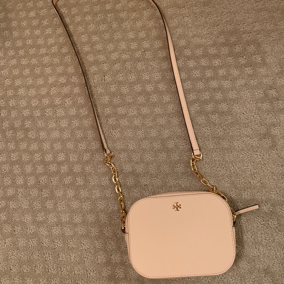 Tory Burch Handbags - Tory Burch crossbody bag